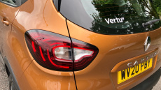 Renault Captur 0.9 TCE 90 Play 5dr Petrol Hatchback